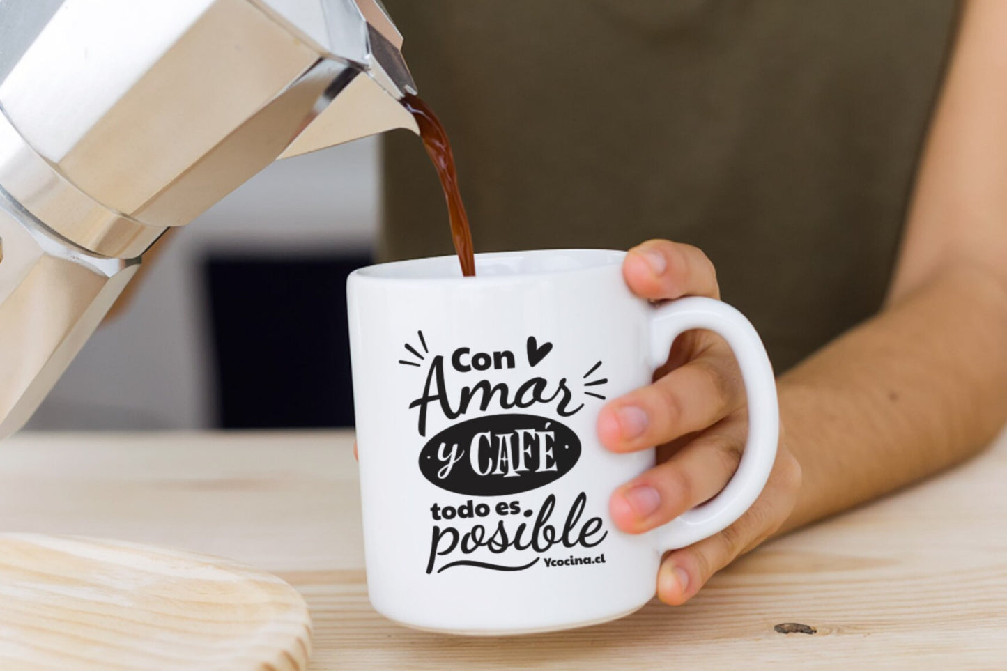 Tazón "Con Amor y Café todo es posible"
